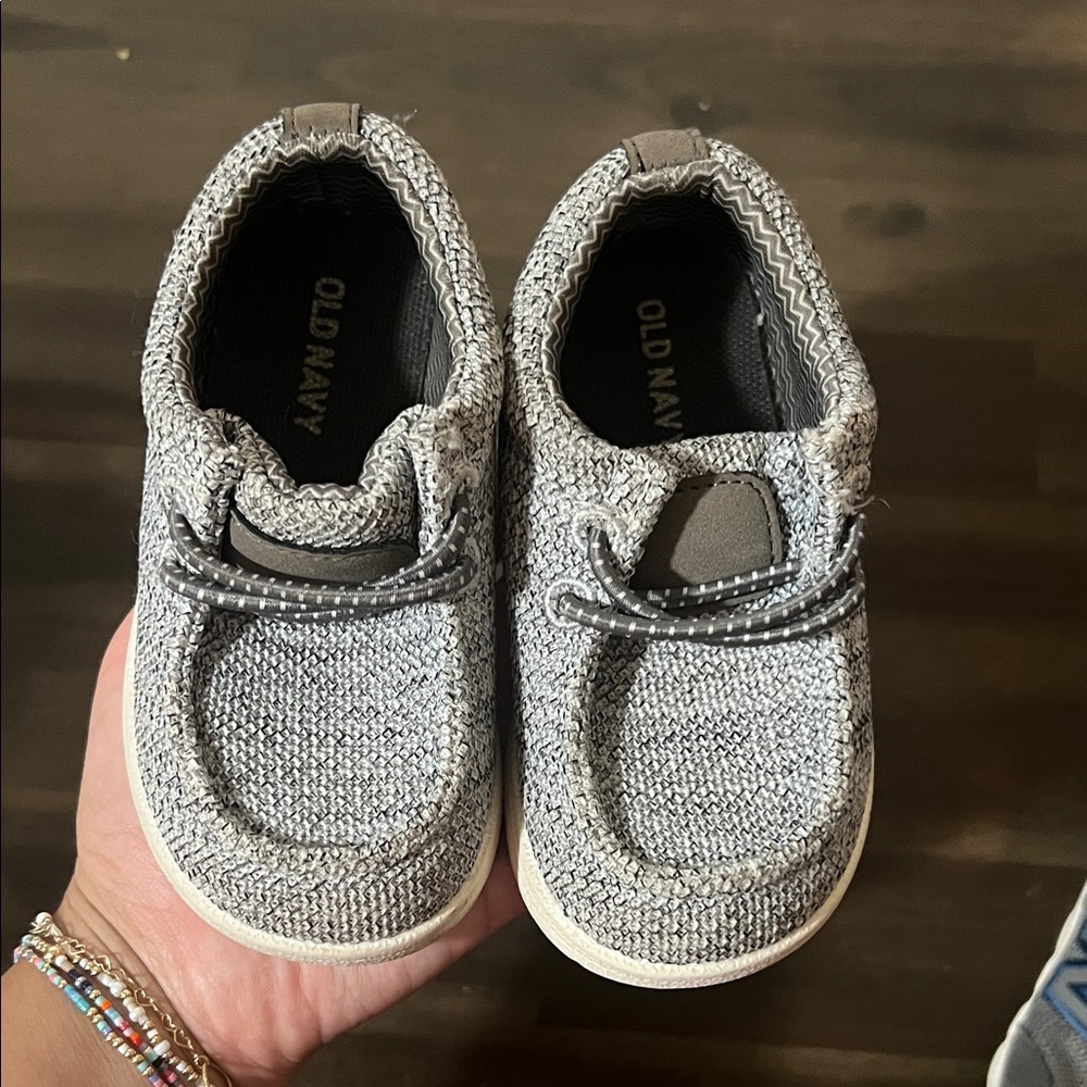 Old Navy Black and White Kids Sneakers